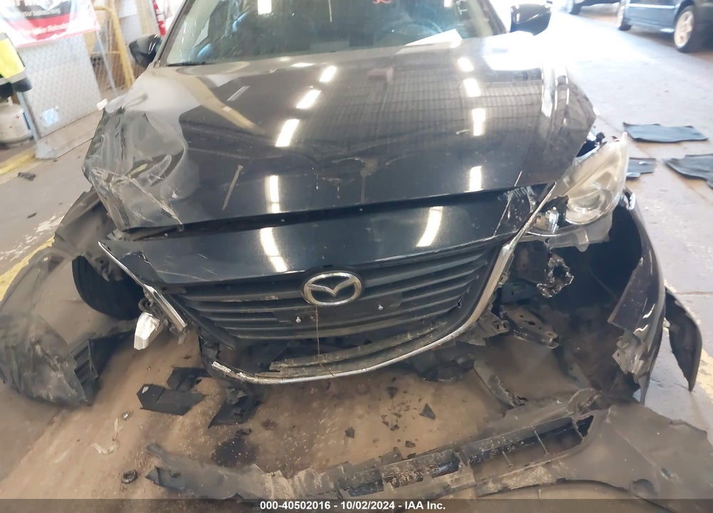 2014 MAZDA 3 I SPORT VIN: JM1BM1U70E1172511