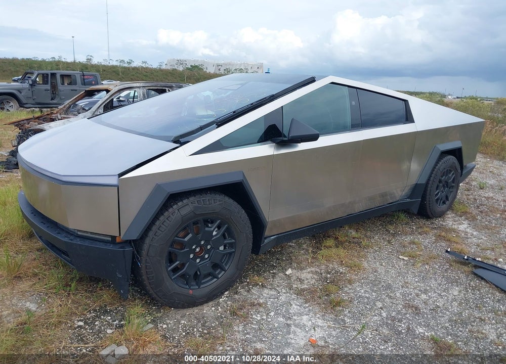 2024 TESLA CYBERTRUCK ALL-WHEEL DRIVE VIN: 7G2CEHED2RA006142