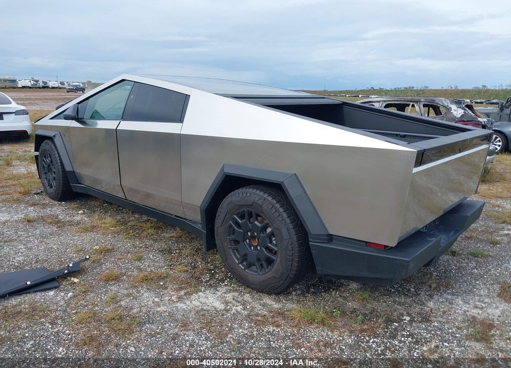 2024 TESLA CYBERTRUCK ALL-WHEEL DRIVE VIN: 7G2CEHED2RA006142