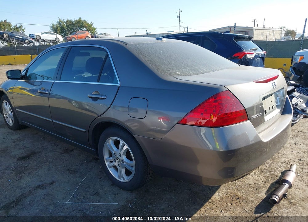 2006 HONDA ACCORD 2.4 EX VIN: 1HGCM56806A105511