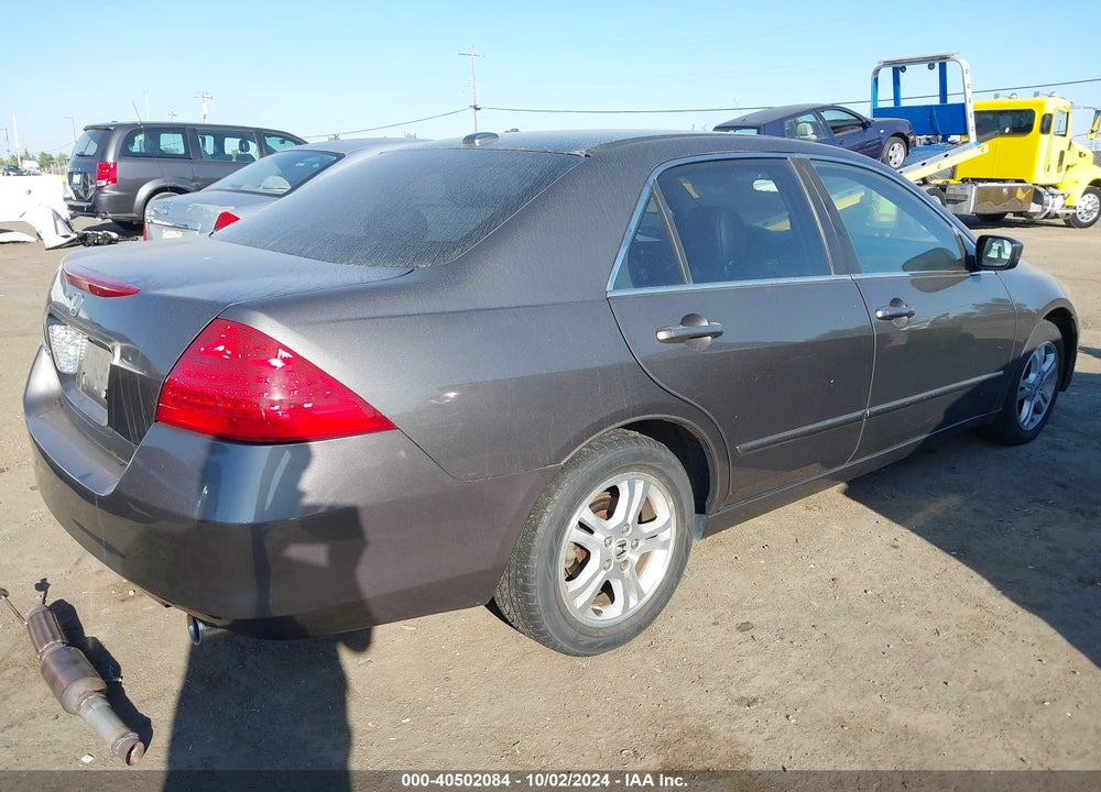 2006 HONDA ACCORD 2.4 EX VIN: 1HGCM56806A105511