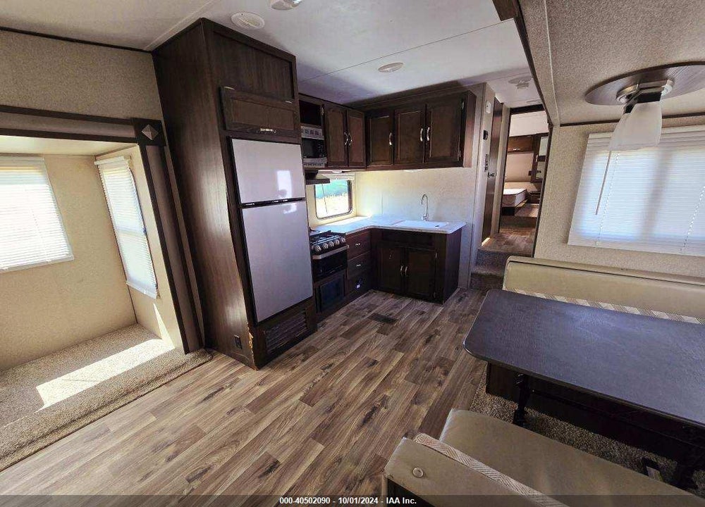 2019 KEYSTONE SPRINGDALE VIN: 4YDF25325K3104884