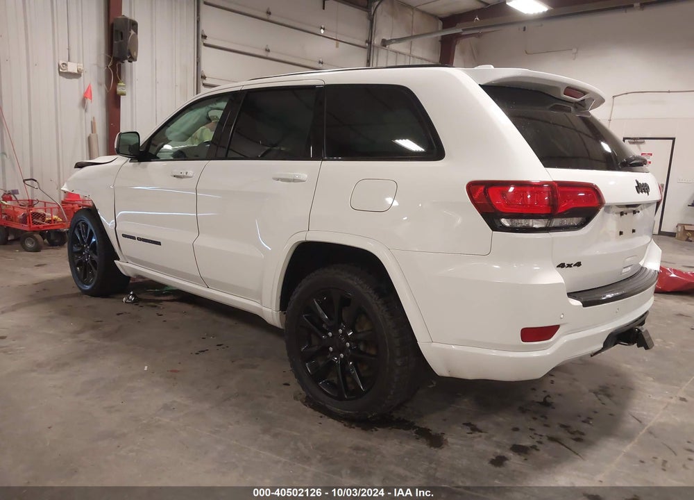 2017 JEEP GRAND CHEROKEE ALTITUDE 4X4 VIN: 1C4RJFAG8HC700555