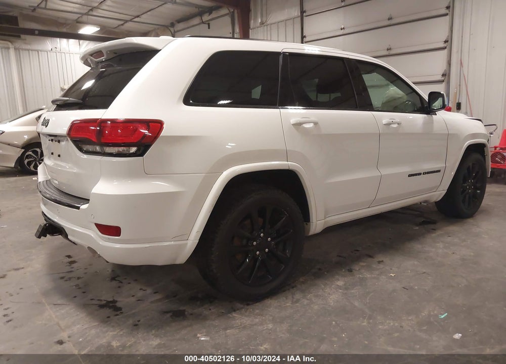 2017 JEEP GRAND CHEROKEE ALTITUDE 4X4 VIN: 1C4RJFAG8HC700555