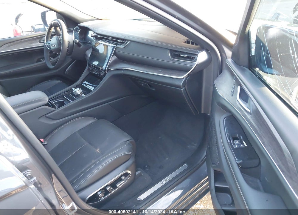 2023 JEEP GRAND CHEROKEE VIN: 1C4RJHDGXP8864365