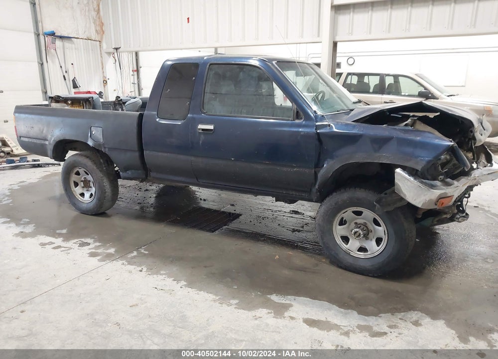 1992 TOYOTA PICKUP 1/2 TON EX LNG WHLBSE DLX VIN: JT4RN13P8N6034831