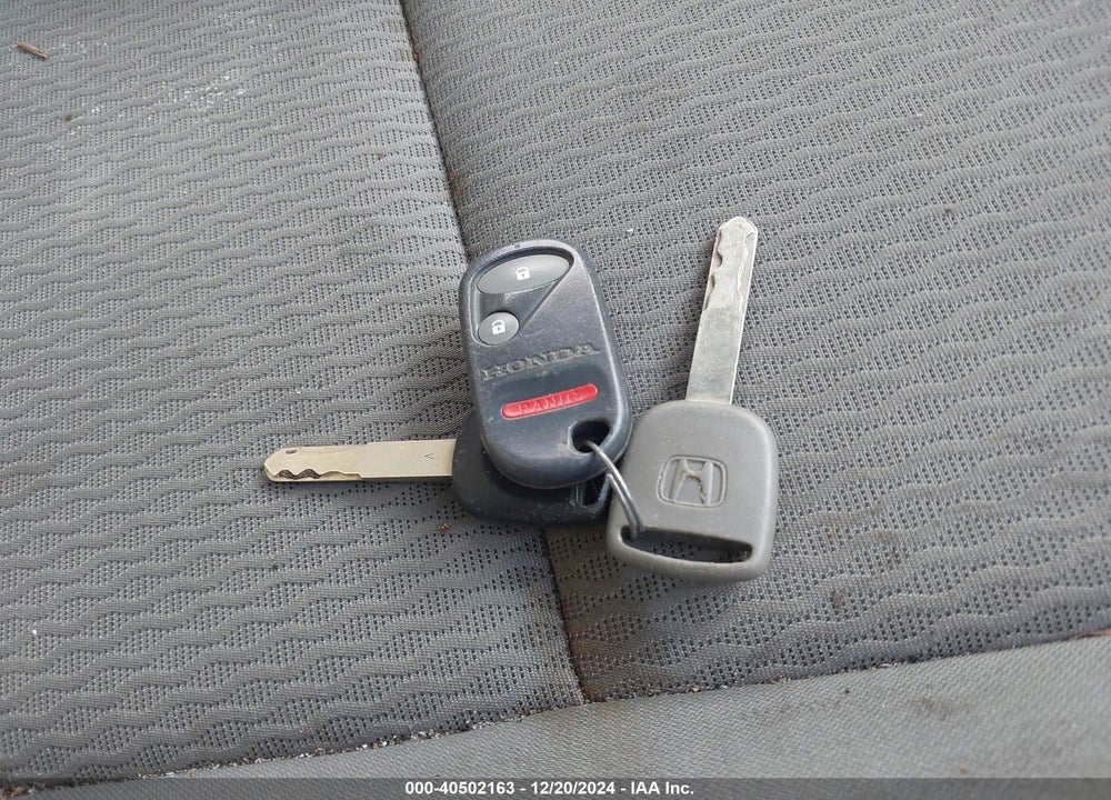 2011 HONDA ELEMENT VIN: 5J6YH1H75BL001563