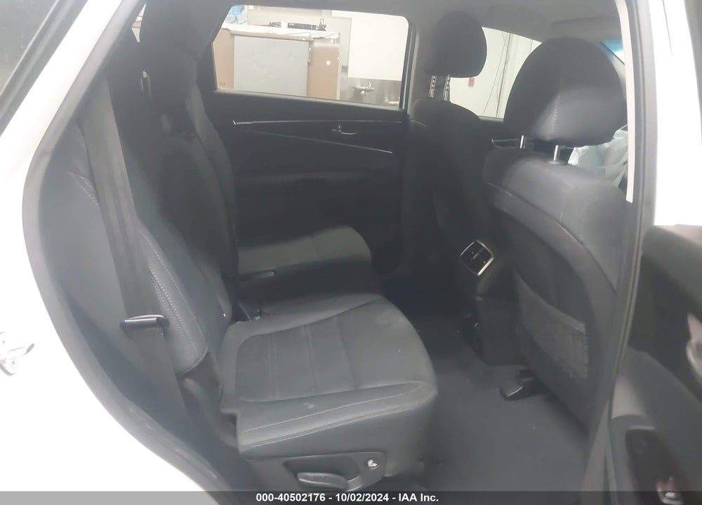 2020 KIA SORENTO 2.4L LX VIN: 5XYPG4A33LG688309