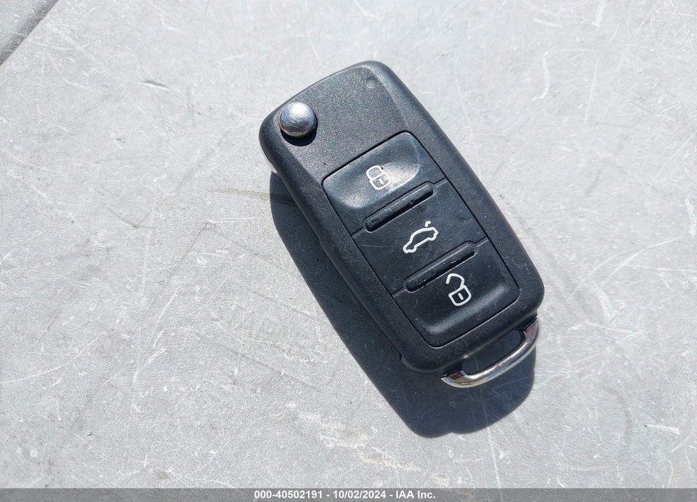 2013 VOLKSWAGEN TIGUAN SEL VIN: WVGBV7AX3DW511408