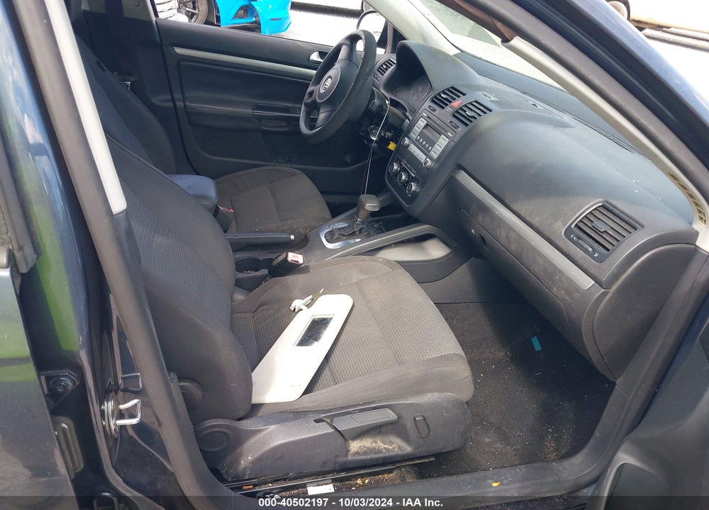2010 VOLKSWAGEN JETTA S VIN: 3VWJX7AJ3AM008959