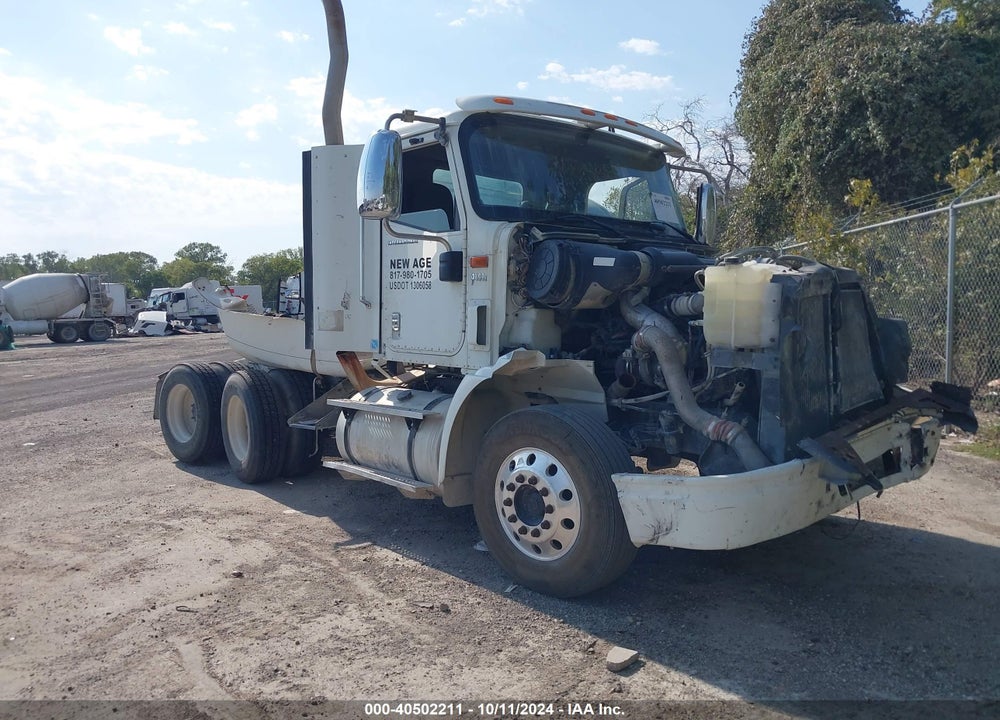 2005 INTERNATIONAL 9400 9400I VIN: 2HSCNAHR85C131904