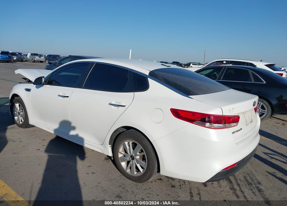 2017 KIA OPTIMA LX VIN: 5XXGT4L30HG136609