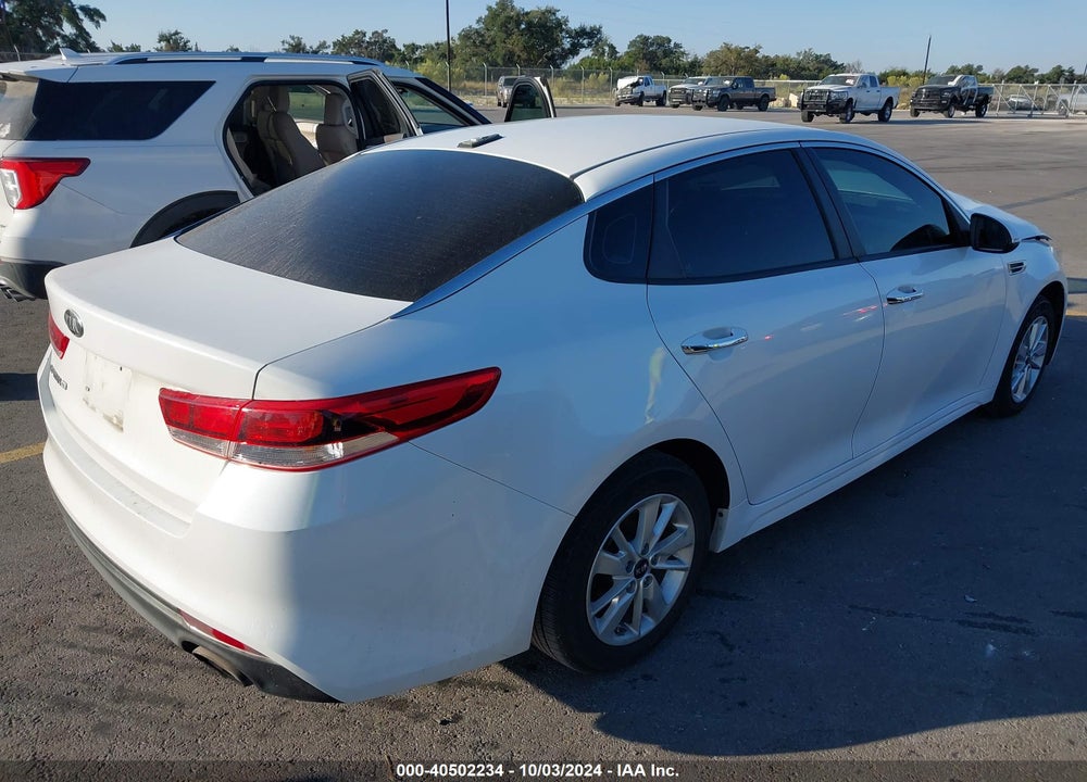 2017 KIA OPTIMA LX VIN: 5XXGT4L30HG136609