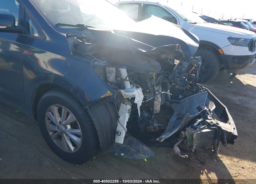 2015 KIA SEDONA LX VIN: KNDMB5C15F6079877