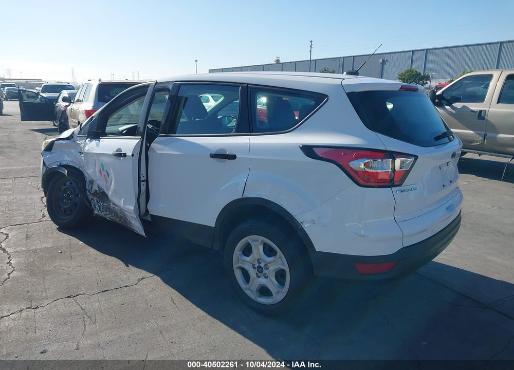 2018 FORD ESCAPE S VIN: 1FMCU0F76JUA57363