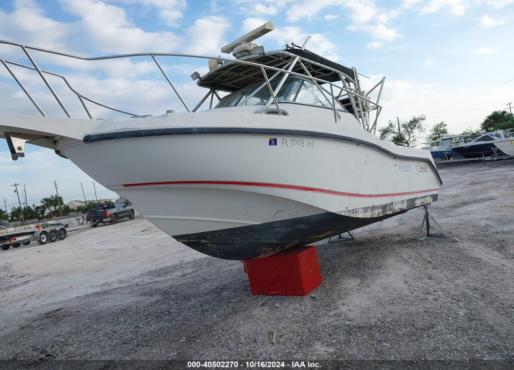 2003 BOSTON WHALER NA VIN: BWCE1932K203