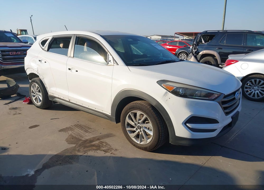 2016 HYUNDAI TUCSON SE VIN: KM8J23A44GU231323