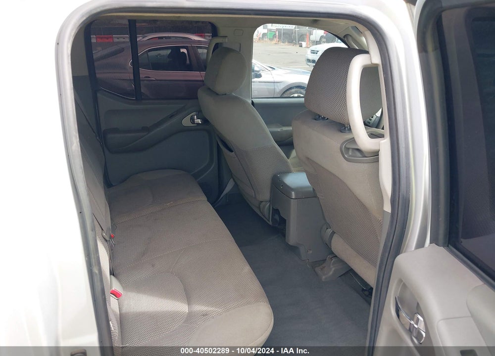 2007 NISSAN FRONTIER SE VIN: 1N6AD07W17C438647