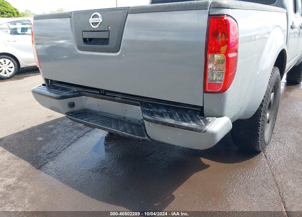 2007 NISSAN FRONTIER SE VIN: 1N6AD07W17C438647