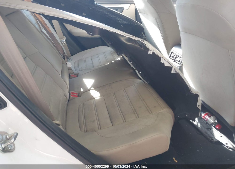 2017 HONDA CR-V LX VIN: 2HKRW6H34HH205116