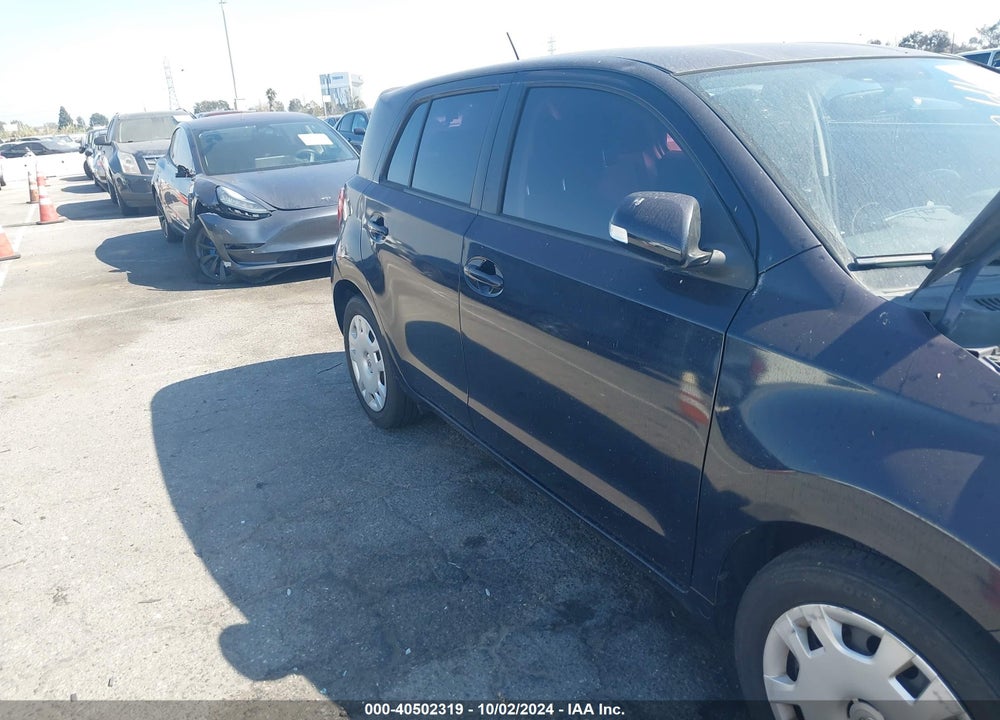 2008 SCION XD VIN: JTKKU10458J024685