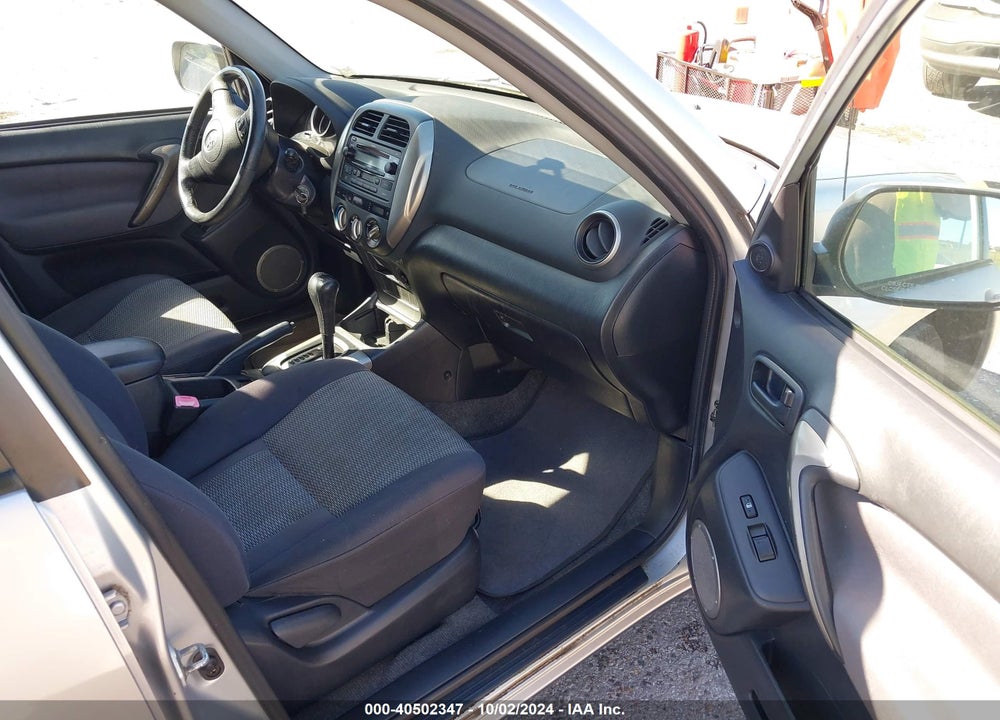 2004 TOYOTA RAV4 VIN: JTEGD20V540029005