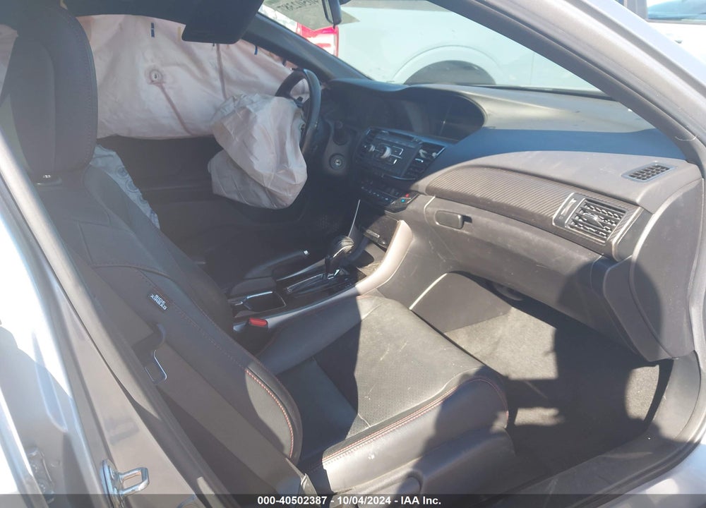 2017 HONDA ACCORD SPORT SE VIN: 1HGCR2F16HA040752