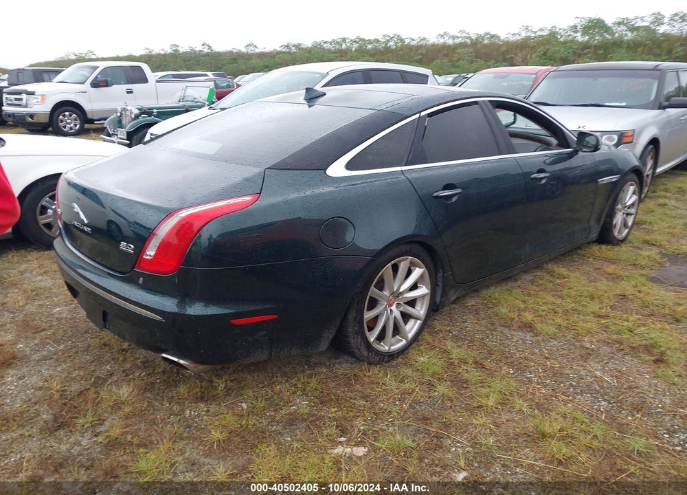 2015 JAGUAR XJ VIN: SAJWJ1CD8F8V81268