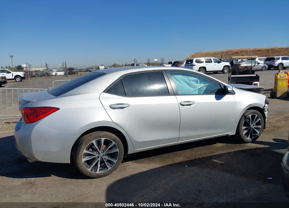 2017 TOYOTA COROLLA SE VIN: 5YFBURHE1HP670854