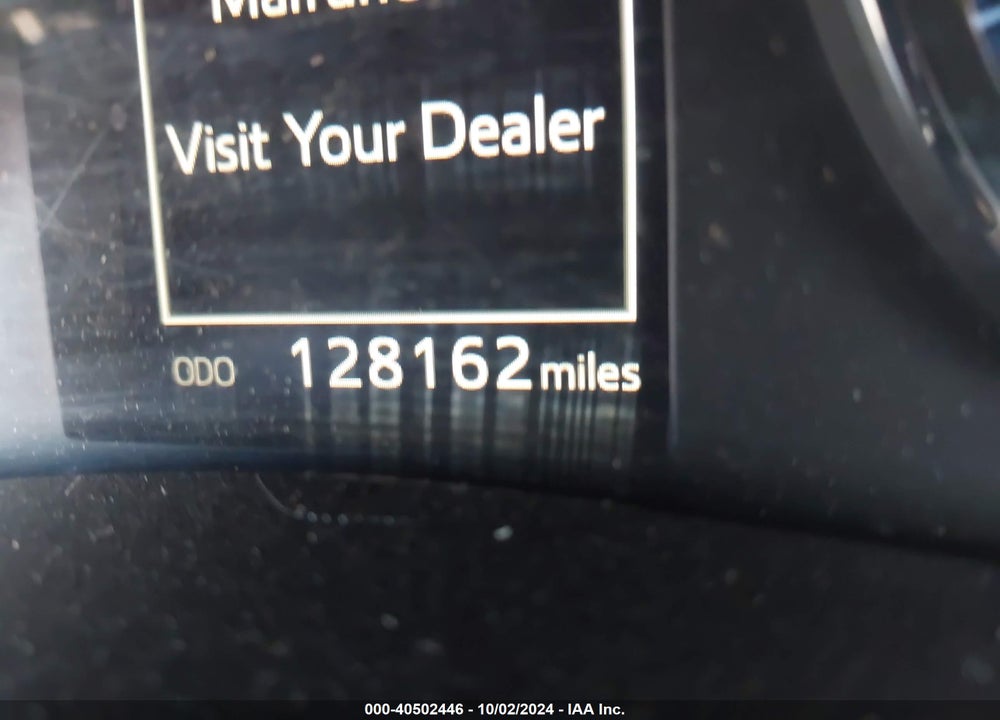 2017 TOYOTA COROLLA SE VIN: 5YFBURHE1HP670854