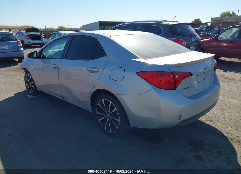 2017 TOYOTA COROLLA SE VIN: 5YFBURHE1HP670854