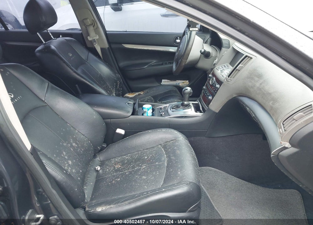 2011 INFINITI G37X VIN: JN1CV6AR8BM404435
