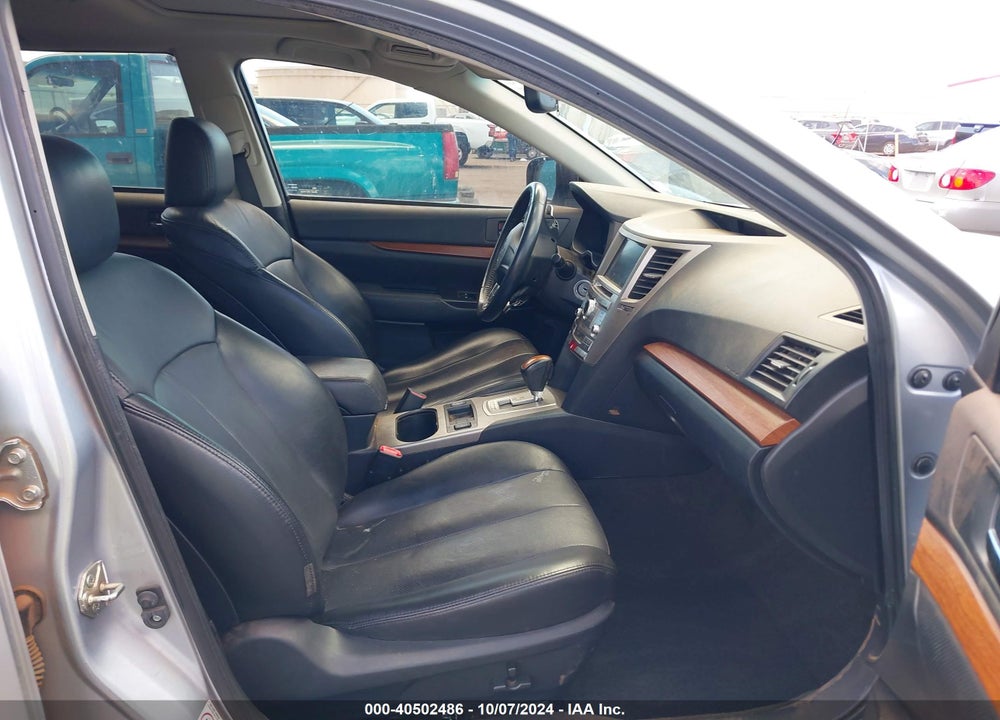 2014 SUBARU OUTBACK 2.5I LIMITED VIN: 4S4BRCNC4E3239314