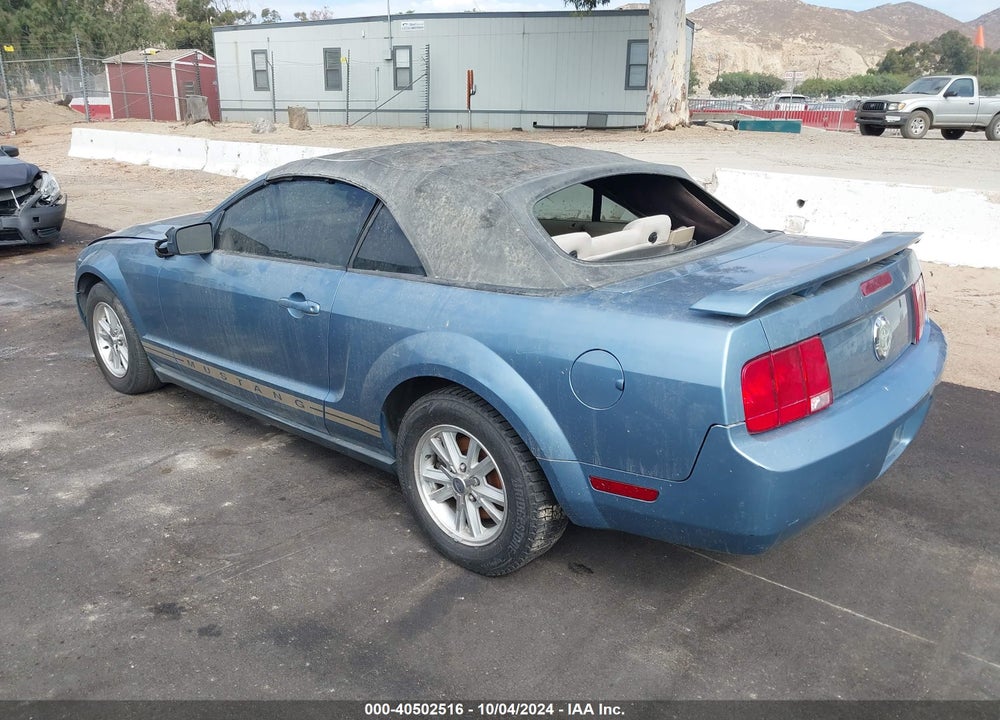 2005 FORD MUSTANG VIN: 1ZVFT84N455251018