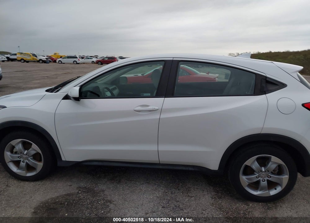 2019 HONDA HR-V LX VIN: 3CZRU5H34KM730690