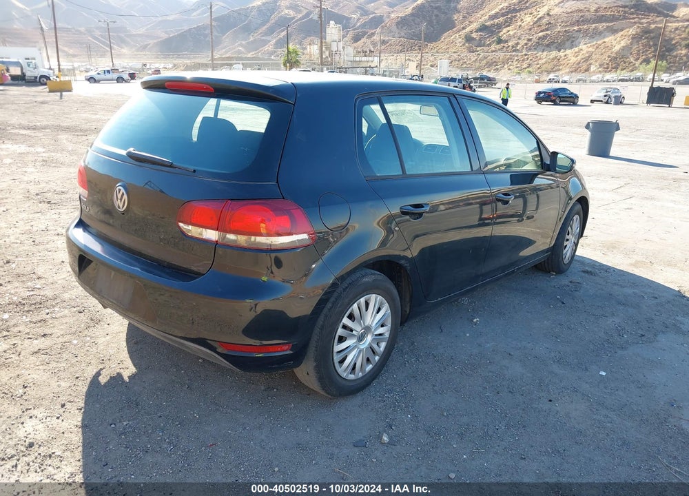 2011 VOLKSWAGEN GOLF 2.5L 4-DOOR VIN: WVWDB7AJ4BW150639