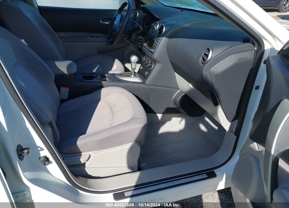 2013 NISSAN ROGUE SV VIN: JN8AS5MT5DW506432