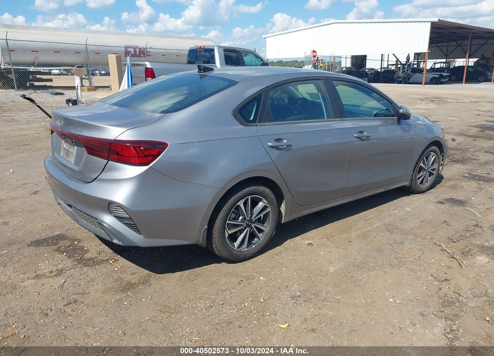 2024 KIA FORTE LXS VIN: 3KPF24AD3RE701763