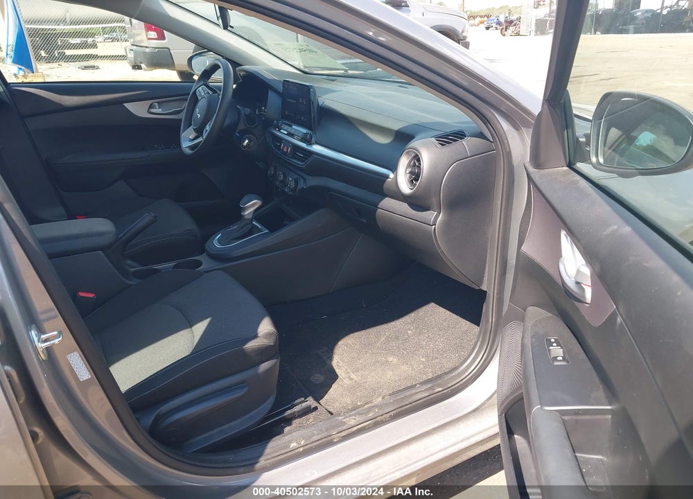 2024 KIA FORTE LXS VIN: 3KPF24AD3RE701763