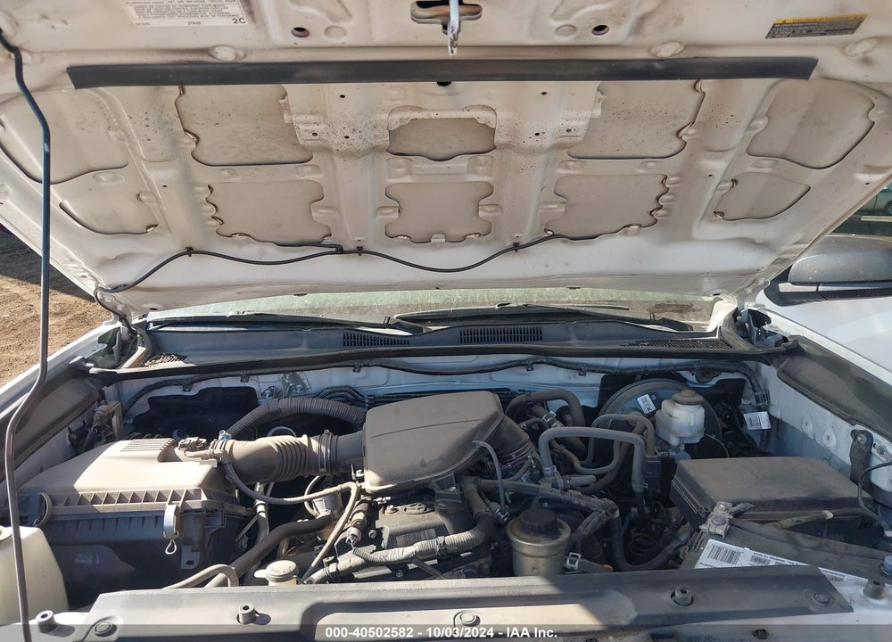 2018 TOYOTA TACOMA SR VIN: 5TFRX5GN6JX125580