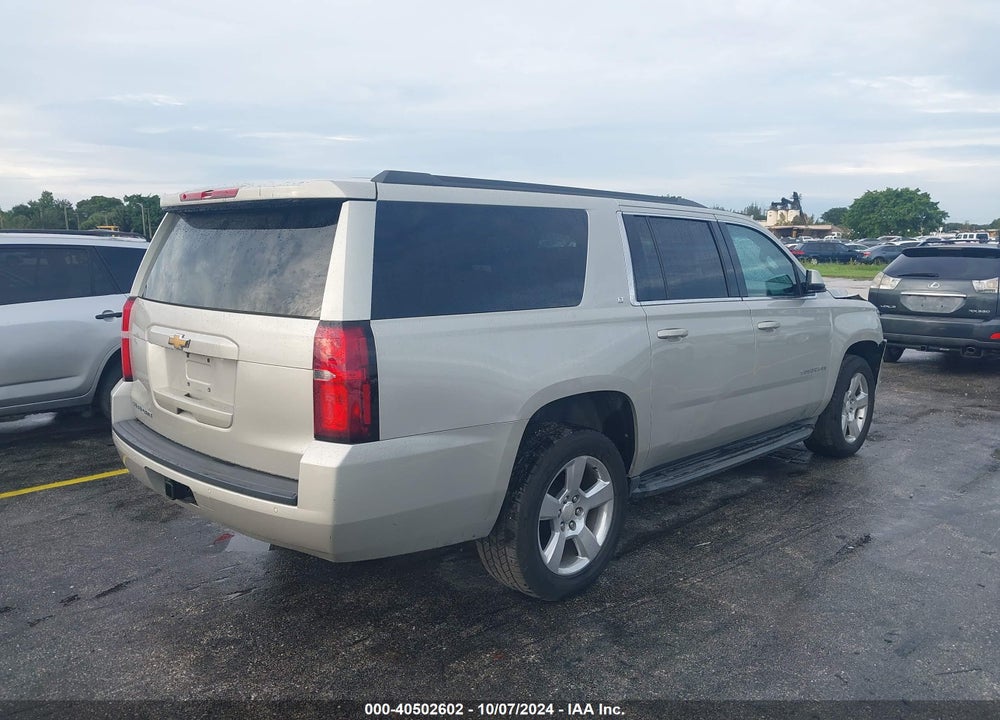 2015 CHEVROLET SUBURBAN 1500 LT VIN: 1GNSKJKC1FR226981