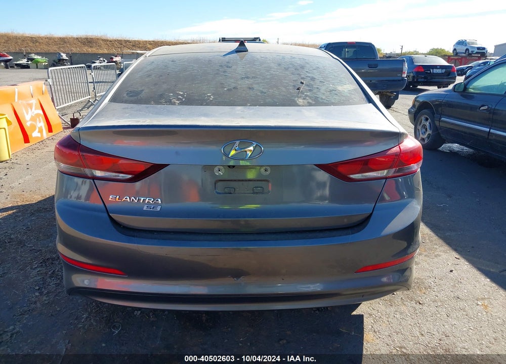 2018 HYUNDAI ELANTRA SE VIN: 5NPD74LF6JH395648
