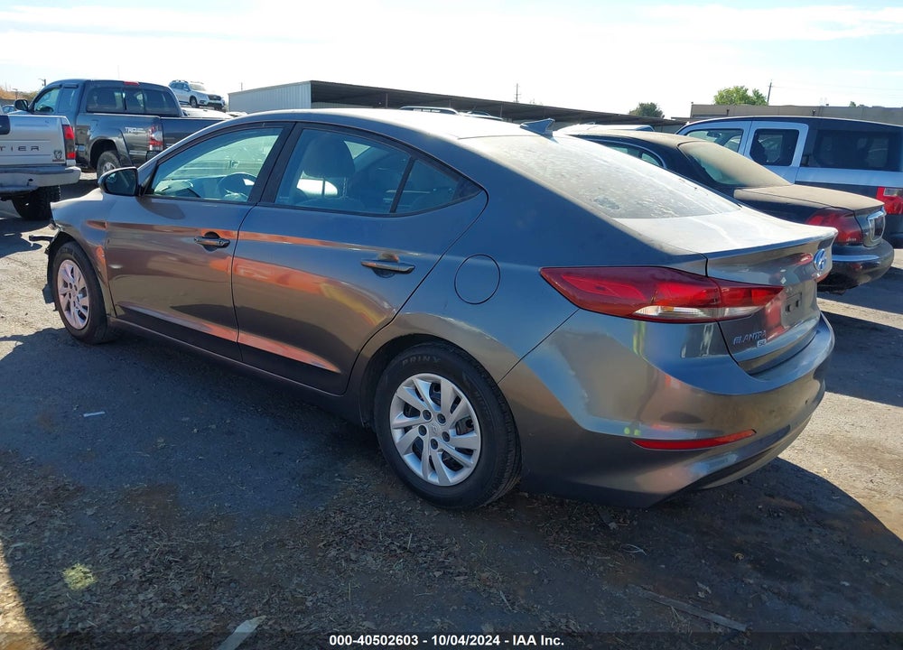 2018 HYUNDAI ELANTRA SE VIN: 5NPD74LF6JH395648