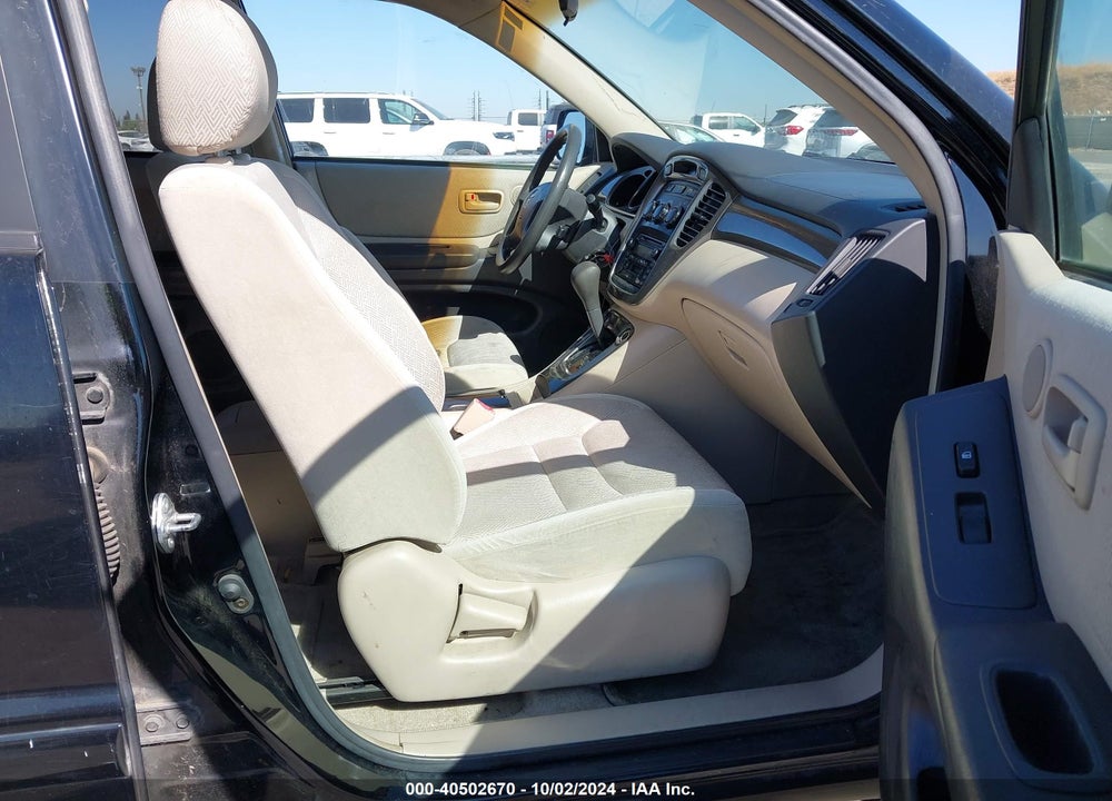 2003 TOYOTA HIGHLANDER V6 VIN: JTEGF21A330099994