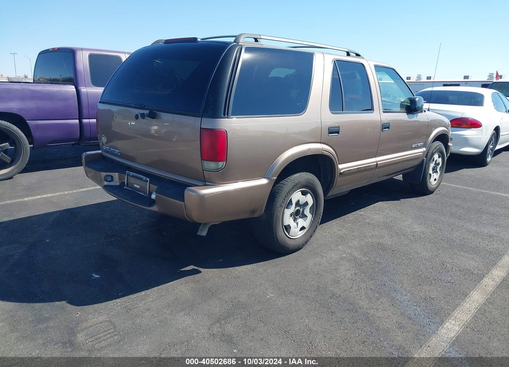 2004 CHEVROLET BLAZER LS VIN: 1GNDT13X54K157192