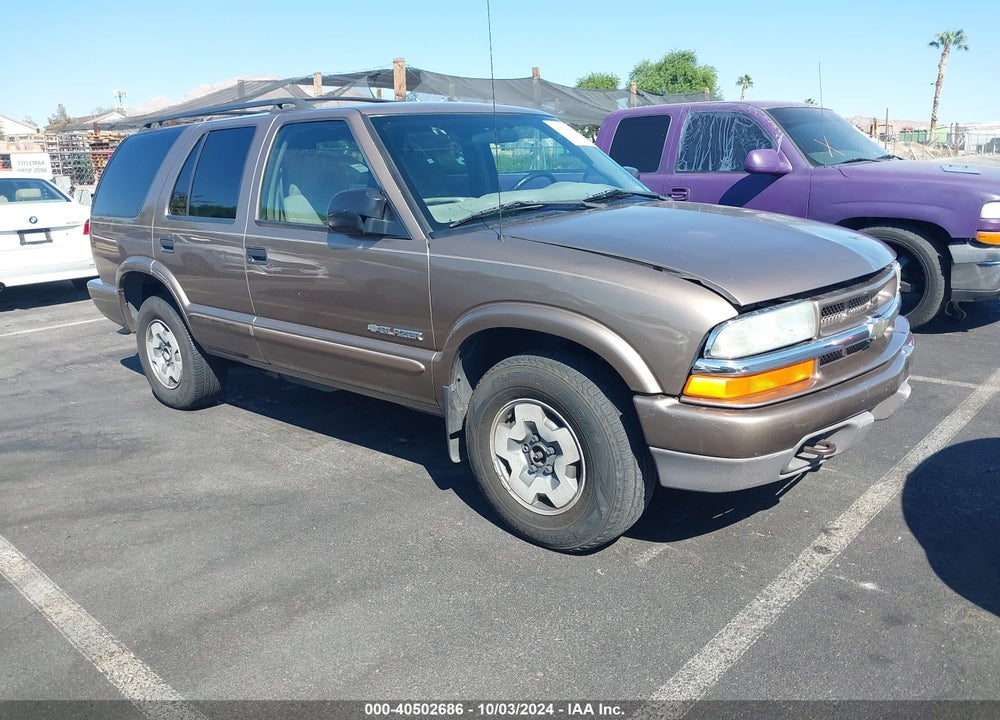 2004 CHEVROLET BLAZER LS VIN: 1GNDT13X54K157192