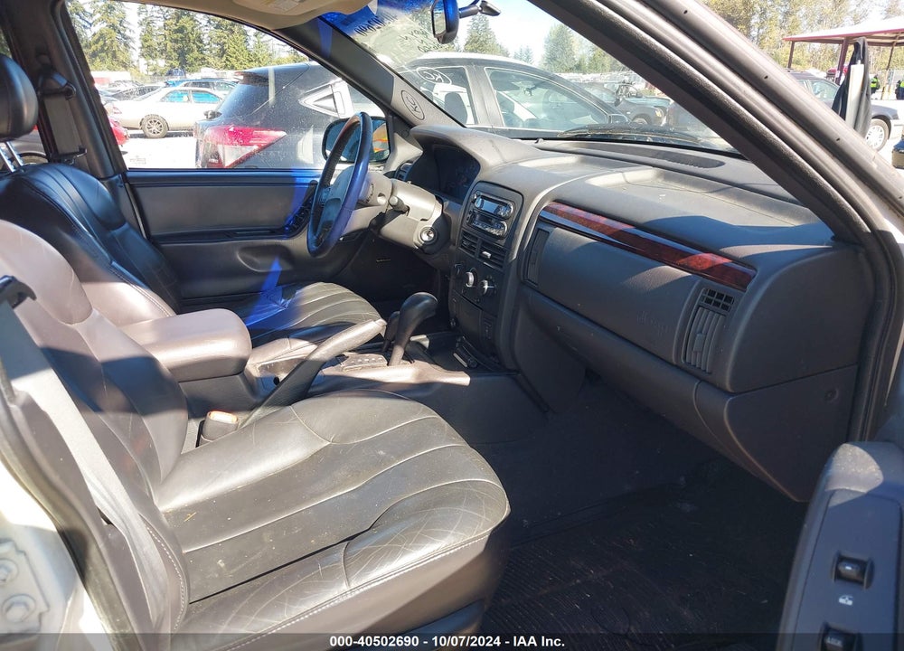 2000 JEEP GRAND CHEROKEE LAREDO VIN: 1J4GW48N0YC199303