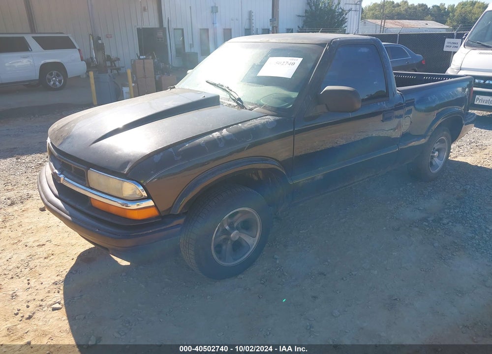 2002 CHEVROLET S-10 LS VIN: 1GCCS145828109829