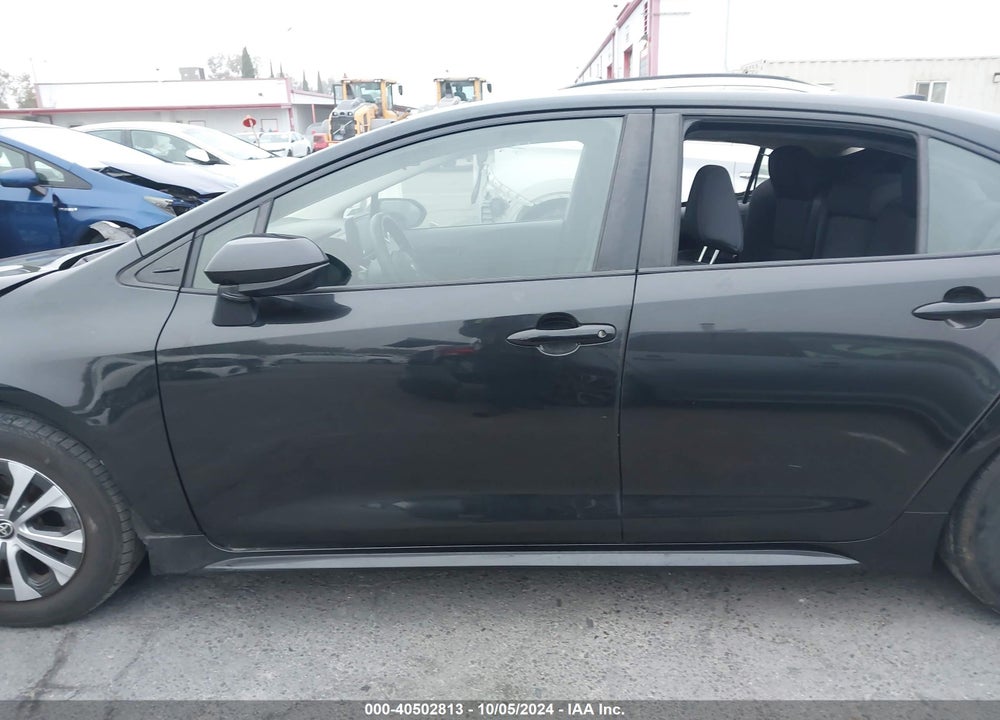2022 TOYOTA COROLLA HYBRID LE VIN: JTDEAMDE5NJ058140