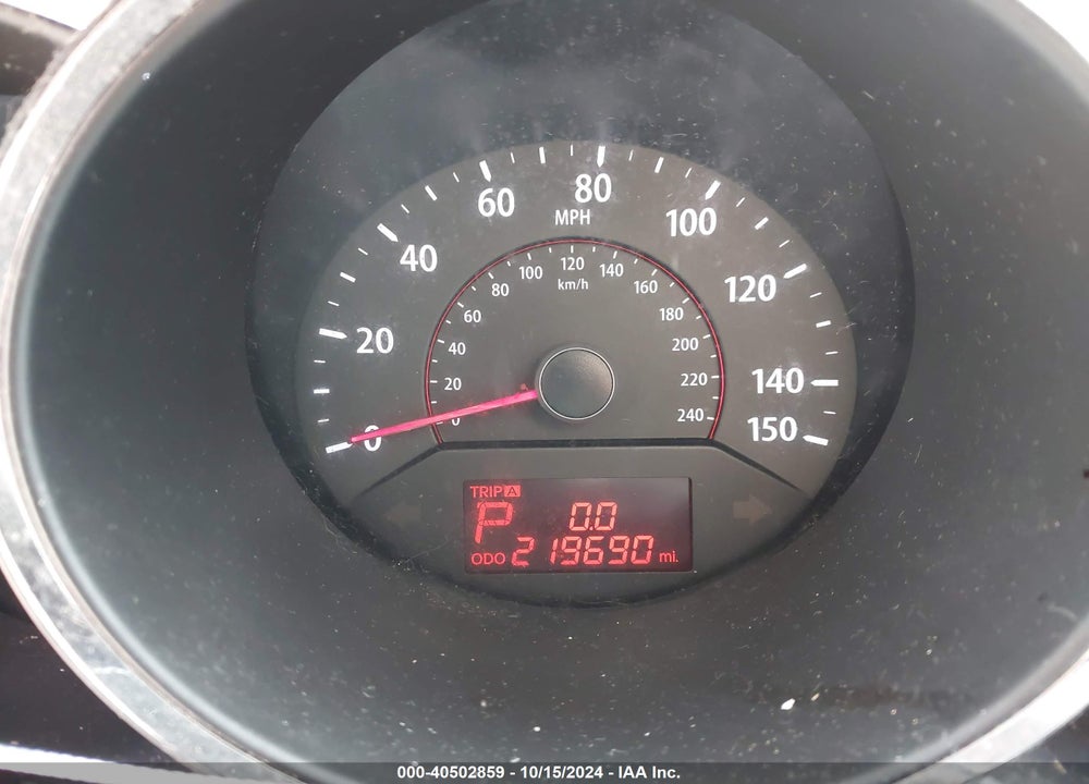 2012 KIA SORENTO LX VIN: 5XYKT3A65CG187657